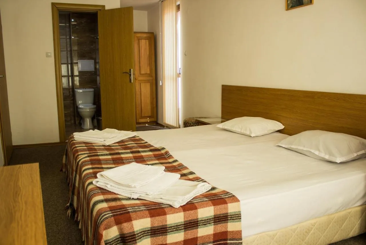 Family Hotel Saint Iliya Burgaz